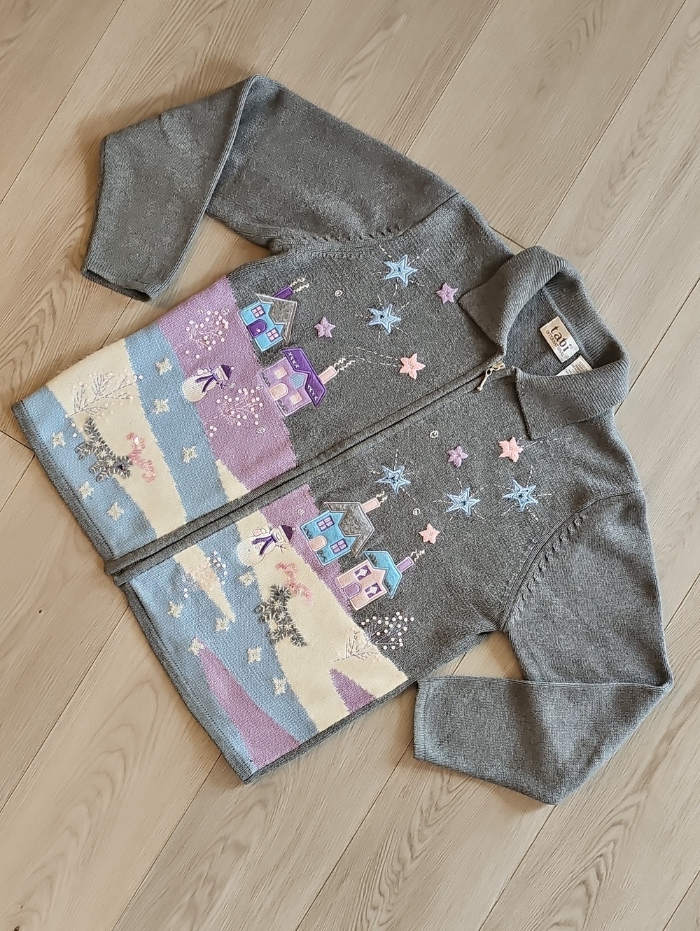 Vintage Tabi Ugly Christmas Sweater Snowscape Applique Zip Up, Medium